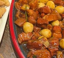 Braised Pork Belly with Quail Eggs