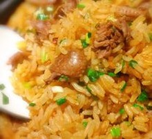 Braised Pigeon Clay Pot Rice