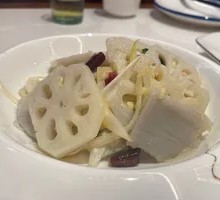 Lotus Root Slices with Ginger Sauce