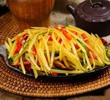 炝拌酸辣土豆丝