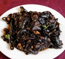 Minced Pork with Wood Ear Mushrooms