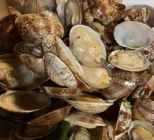 Spicy Stir-Fried Clams