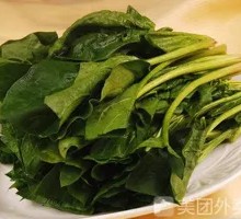 Pork Ribs with Spinach