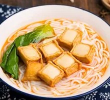 Fish tofu rice noodles