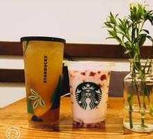 Red颜 Strawberry Cheesecake Frappuccino (Large)