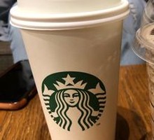 Pomegranate Matcha Latte