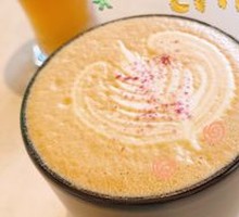 Honey-Infused Crispy Latte