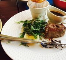 Classic Tomahawk Steak