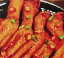 Braised Duck Feet with Bones Removed