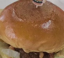 Hawaiian Pineapple Burger