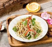 Stir-fried Tofu Skin Salad