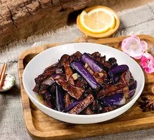Sauce-Braised Eggplant