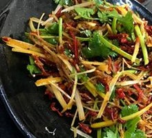 Stir-Fried Beef Noodles