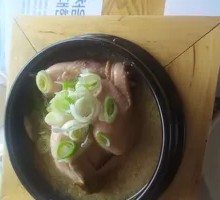 Abalone Chicken Soup with Ginseng