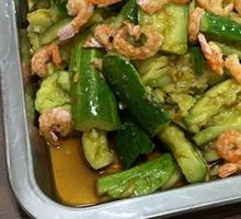 Shrimp and Cucumber Salad