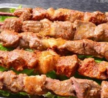 Special Red Willow Meat Skewers