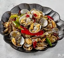 Spicy Stir-Fried Clams