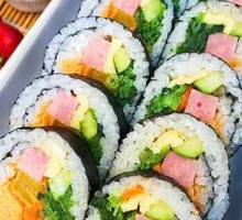 Sesame Seed Rice Roll with Meat Floss