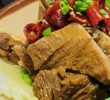 Stewed Beef with Thick Noodles