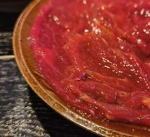 Sliced Beef with Green and Red Peppers