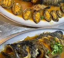 Barracuda and Jiaozhou Live Abalone Stew