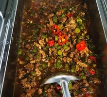 Minced Pork and Green Bean Noodles