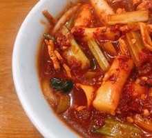 Chicken Stir-fried with Three Vegetables