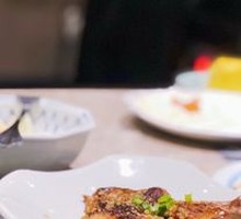 French-style Pan-Seared Lamb Chops