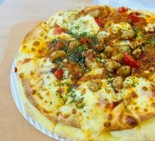 Italian Meat Sauce Pizza