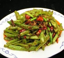 Home-style Stir-fried Green Beans