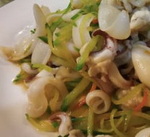 Steamed Sea Snail Slices with Light Soy Sauce