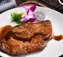 Iron Plate Grilled Steak