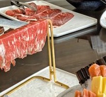 Selected Salmon Sashimi Platter