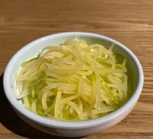 Classic Hand-Cut Potato Strips