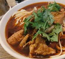 Stewed Intestine Noodles