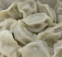 Shrimp and Pork Dumplings with Chives