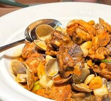 Hongdao Clam Stir-Fried Chicken