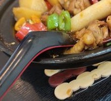 Small Portion Braised Chicken with Mushrooms