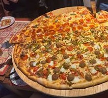 28-inch Party Pizza