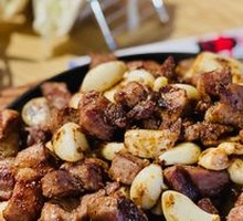 Garlic Pork Neck Meat