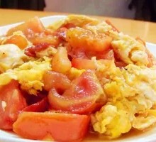 Tomato and Egg Stir-Fry