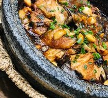 Clay Pot Fish Head