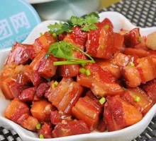 Braised Pork with Chestnuts