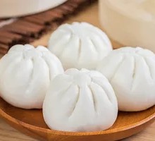 Hand-Pressed Pork Buns