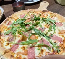 Original Cut Bacon Sausage Pizza