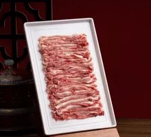 Freshly Sliced Lamb Shank