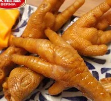 BoNia Chicken Feet