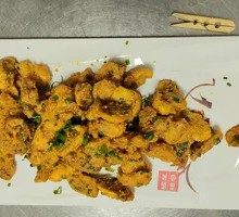 Egg Yolk Baked Button Mushrooms