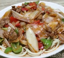 葱爆羊肉盖浇面