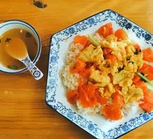 Tomato and Egg Rice Bowl